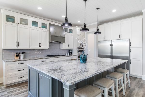 Modern Kitchen Remodeling in Kyle